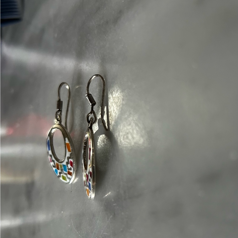Earrings - Picture 4 of 7